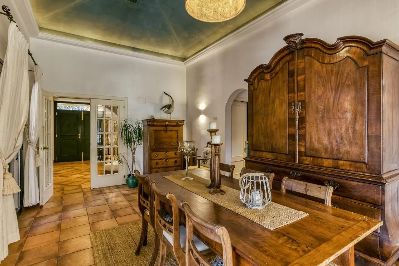 Villa Maria Navata
